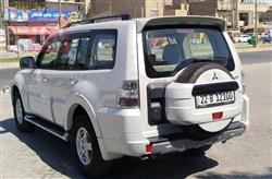 ميتسوبيشي باجيرو
